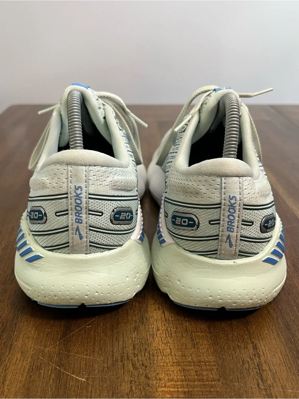 Brooks Glycerin GTS 20 Running Shoes - Light Ocean Blue Womens Size 11 B